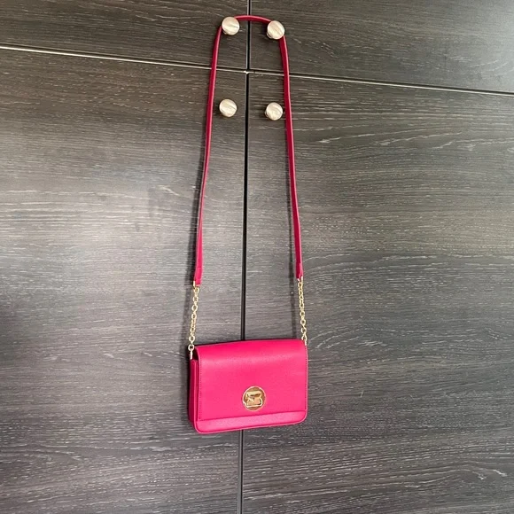 Fuchsia pebbled Bag - Picture 2 of 9